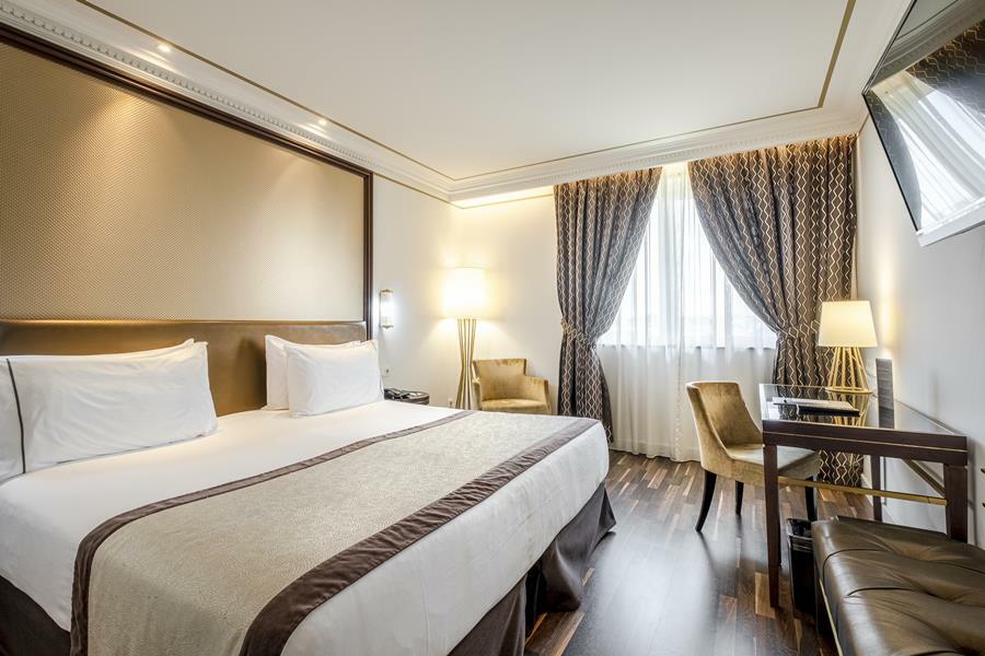 Áurea Legends by Eurostars Hotel Company Praga Esterno foto